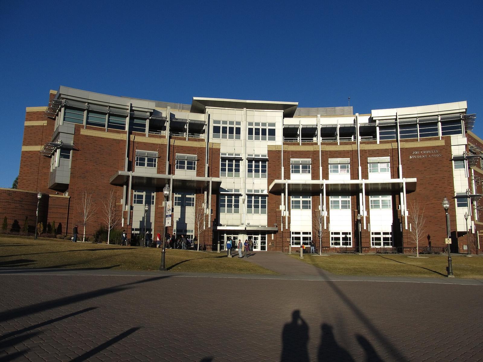 Nevada Student Loan Defaults Surge to 93,000 as Collections Resume